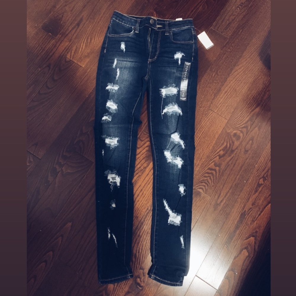 Refuge High Rise Ripped Jegging | Size 3